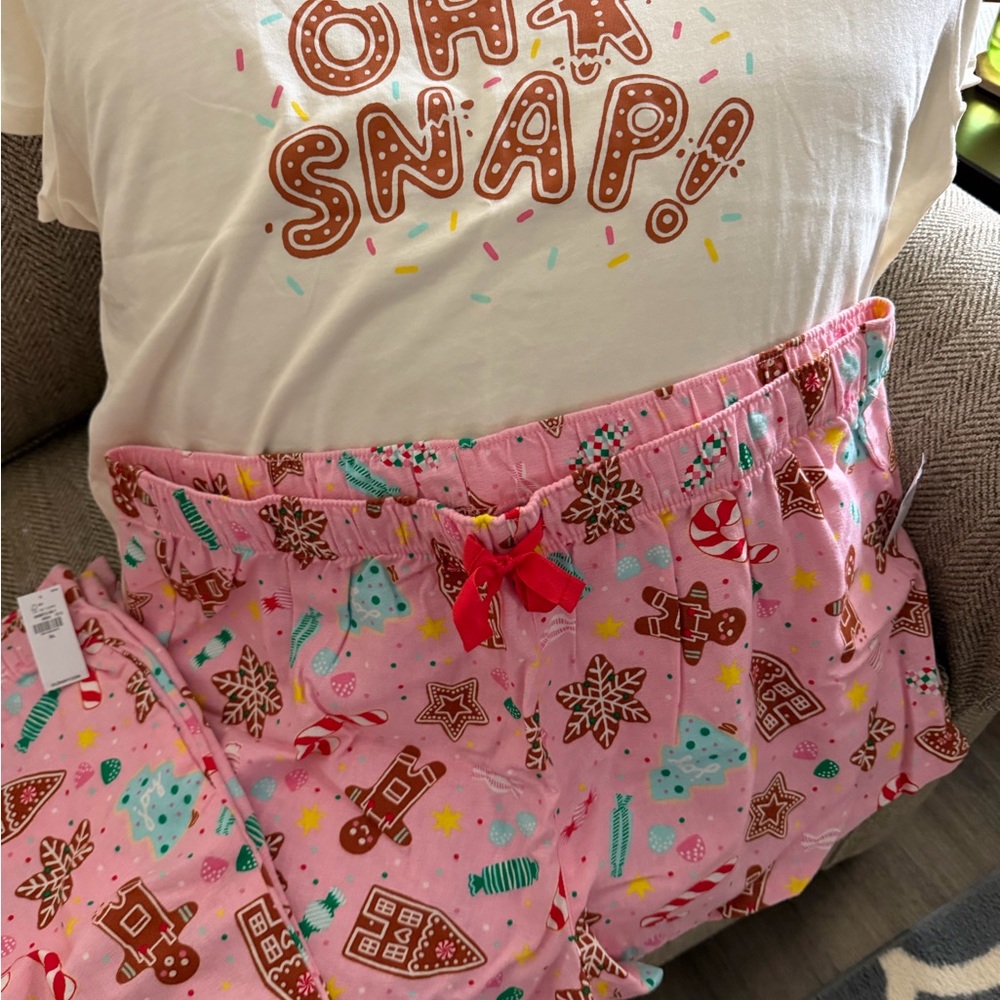 Old Navy Pink Gingerbread Pajama Set